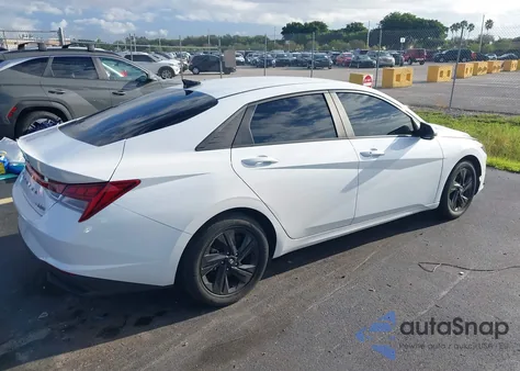 2021 Hyundai Elantra Hybrid Blue z USA, uszkodzony, nr VIN KMHLM4AJ6MU008632